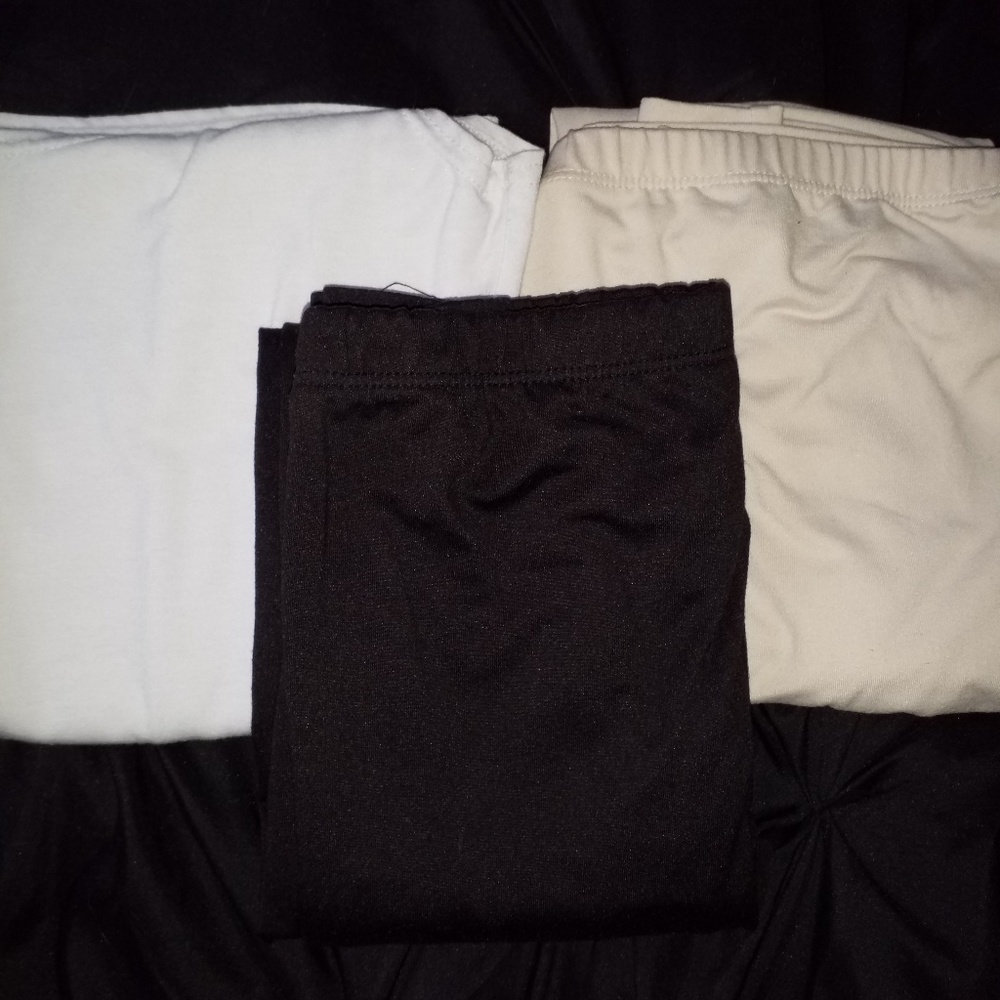 3 Form Fitting Outfits!